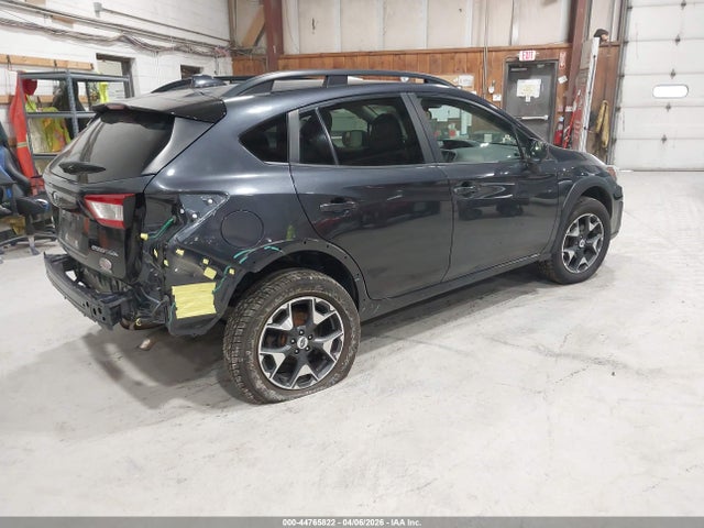 2018 SUBARU CROSSTREK JF2GTADCXJH302335 Photo 3