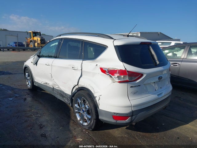 44765873 :رقم المزاد ، 1FMCU0GX7GUB30053 vin ، 2016 Ford Escape Se مزاد بيع
