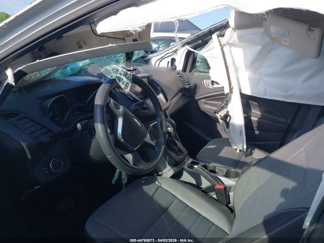44765873 :رقم المزاد ، 1FMCU0GX7GUB30053 vin ، 2016 Ford Escape Se مزاد بيع