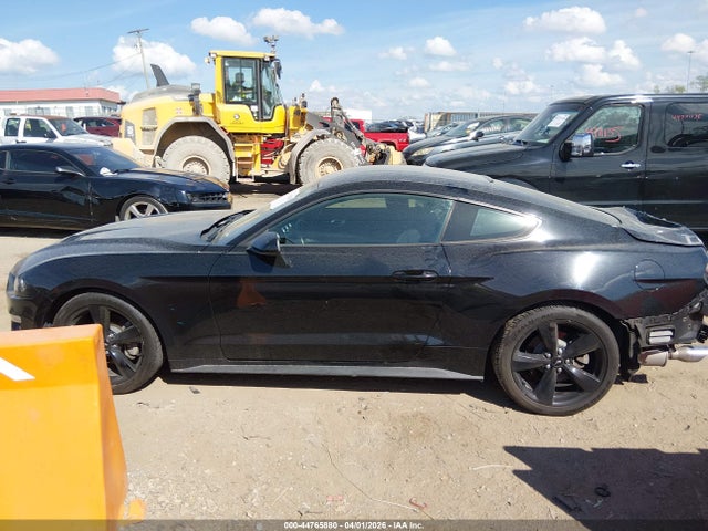 Ford Mustang Ecoboost 2018 1FA6P8TH3J5135215 Image 15