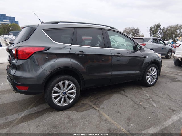 1FMCU0HD7KUB79282 Ford ESCAPE SEL