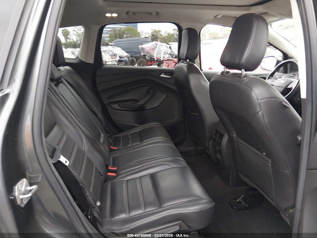 1FMCU0HD7KUB79282 Ford ESCAPE SEL