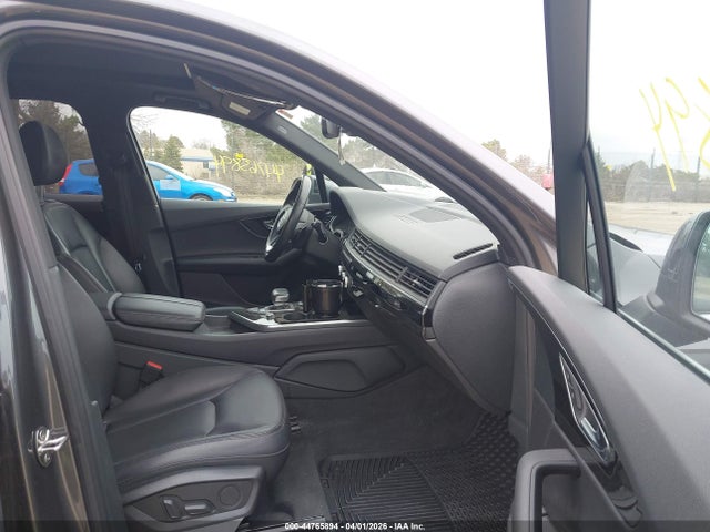 2019 AUDI Q7 WA1AAAF70KD013493 Photo 4