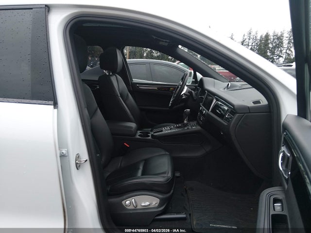 Porsche Macan 2021 WP1AA2A50MLB10069 Image 5
