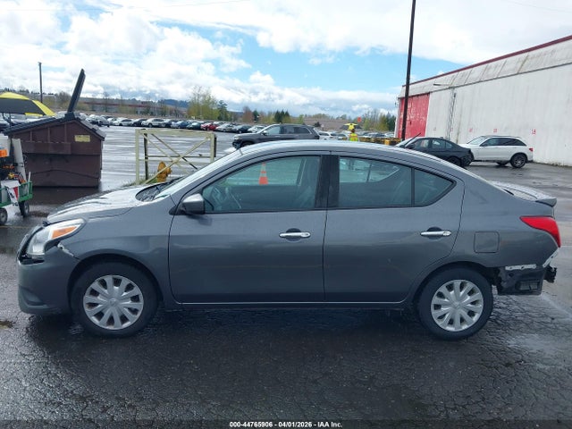 3N1CN7AP2JL808411 Nissan Versa 1.6 Sv