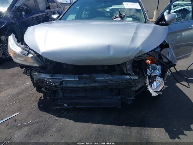 1HGCR2F33HA113447 Honda ACCORD LX