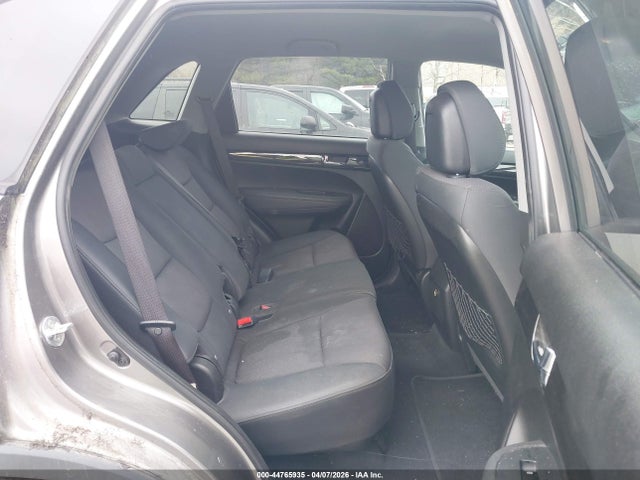 2011 KIA SORENTO 5XYKTCA16BG154590 Photo 7