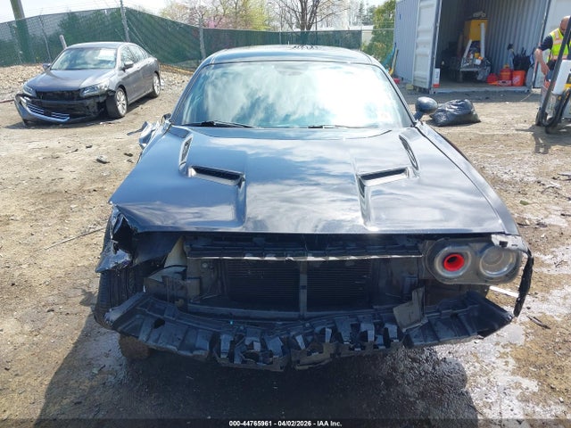 2015 Dodge Challenger R/t მანქანა იყიდება აუქციონზე, vin: 2C3CDZAT9FH712787, აუქციონის ნომერი: 44765961