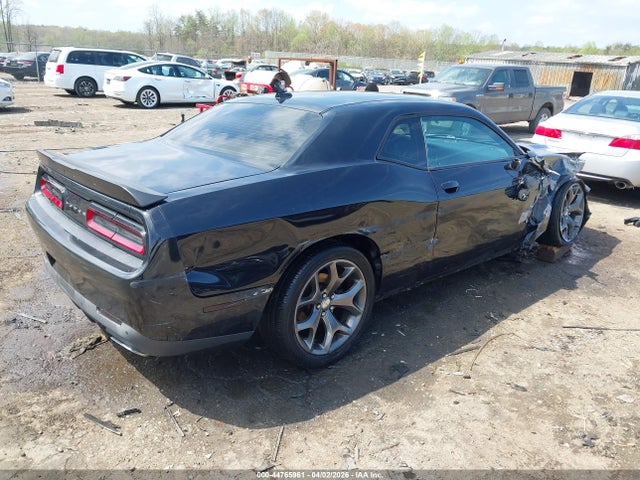 2015 Dodge Challenger R/t მანქანა იყიდება აუქციონზე, vin: 2C3CDZAT9FH712787, აუქციონის ნომერი: 44765961