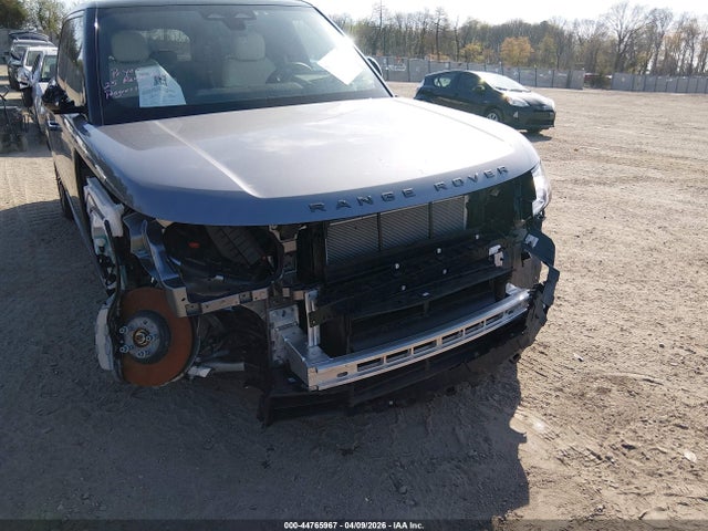 SALKPBFU3SA274244 Land Rover Range Rover P400 Se 7 Seat