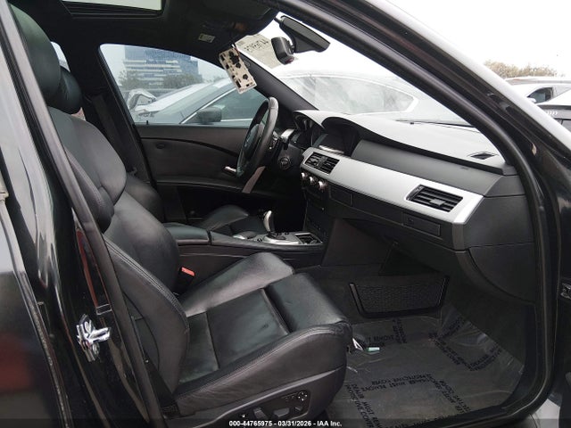 2007 BMW M5 WBSNB93507CX07063 Photo 4