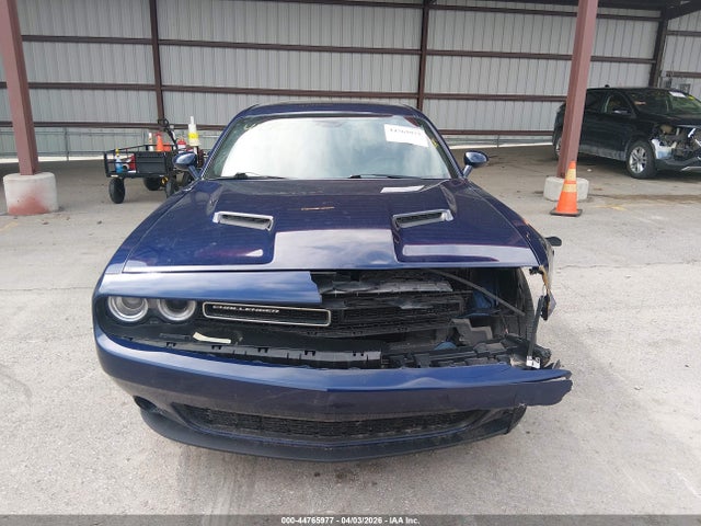 Продажа на аукционе авто 2016 Dodge Challenger Sxt, vin: 2C3CDZAG0GH193391, номер лота: 44765977