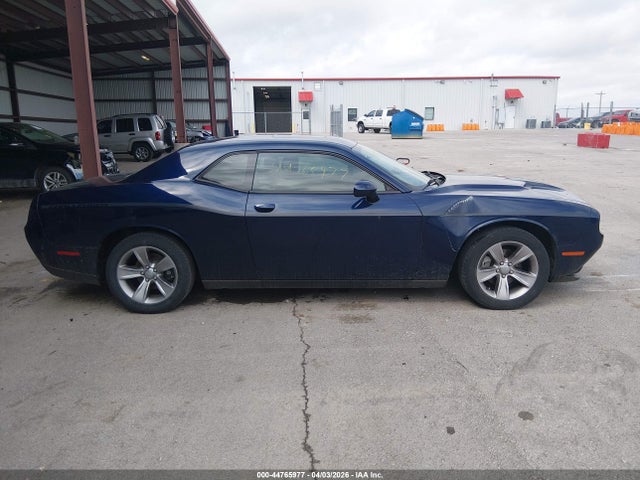 Продажа на аукционе авто 2016 Dodge Challenger Sxt, vin: 2C3CDZAG0GH193391, номер лота: 44765977