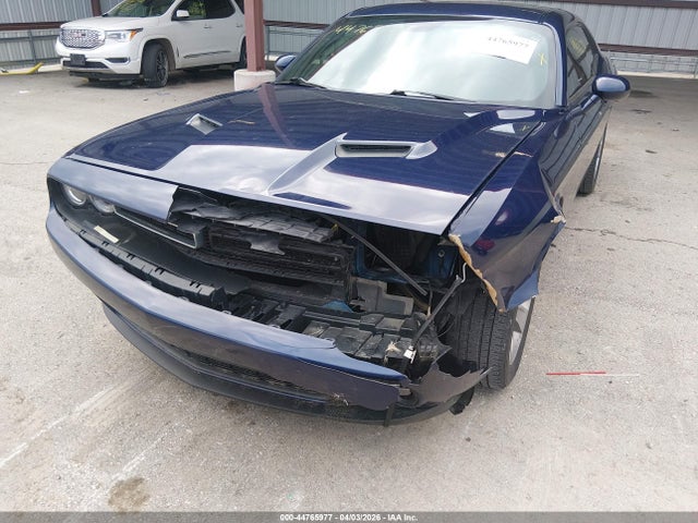 Продажа на аукционе авто 2016 Dodge Challenger Sxt, vin: 2C3CDZAG0GH193391, номер лота: 44765977