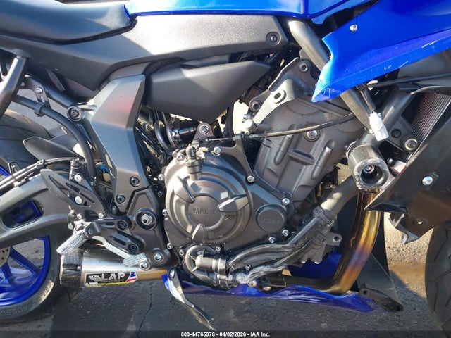Yamaha Yzfr7 2022 JYARM38E6NA000417 Image 8