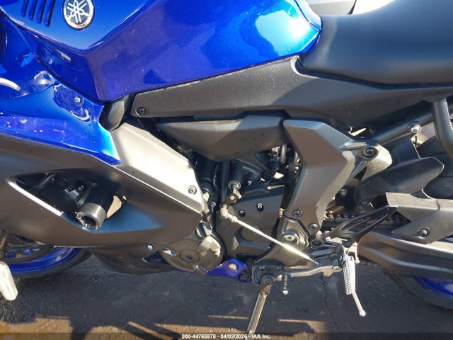Yamaha Yzfr7 2022 JYARM38E6NA000417 Image 9
