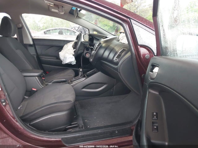 KIA FORTE LX 2018 3KPFL4A77JE271120 Image 5