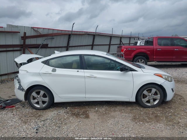 Продаж на аукціоні авто 2013 Hyundai Elantra Gls, vin: 5NPDH4AE0DH371602, номер лоту: 44766017