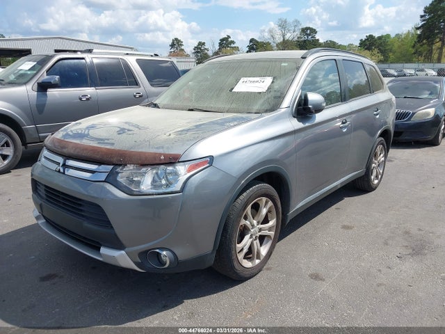Продаж на аукціоні авто 2015 Mitsubishi Outlander Se, vin: JA4AD3A38FZ002029, номер лоту: 44766024