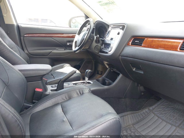 Продаж на аукціоні авто 2015 Mitsubishi Outlander Se, vin: JA4AD3A38FZ002029, номер лоту: 44766024