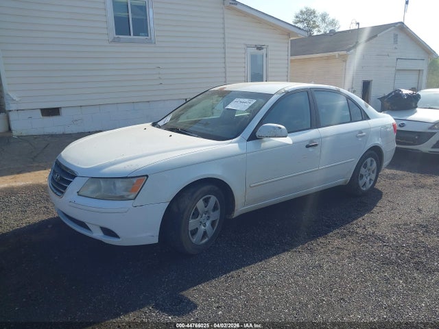 2010 HYUNDAI SONATA 5NPET4AC9AH653380 Photo 1
