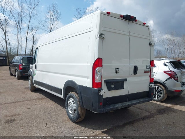 2021 RAM PROMASTER 2500 3C6LRVDG7ME579032 Photo 2