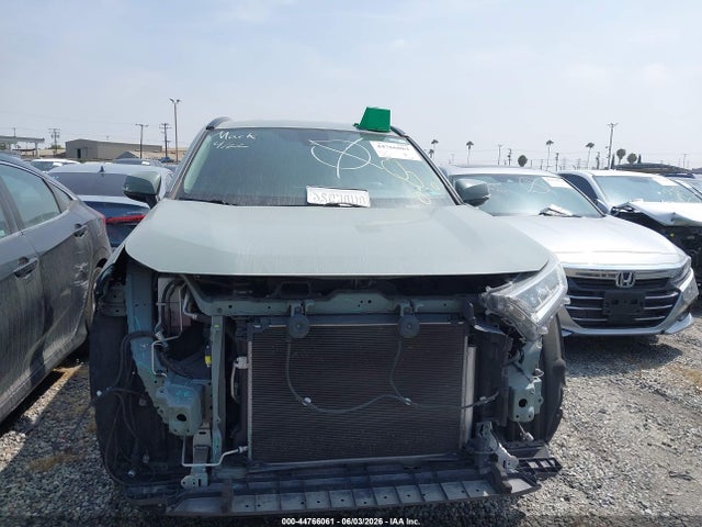 Продажа на аукционе авто 2021 Toyota Rav4 Xle, vin: 2T3W1RFV7MW111578, номер лота: 44766061