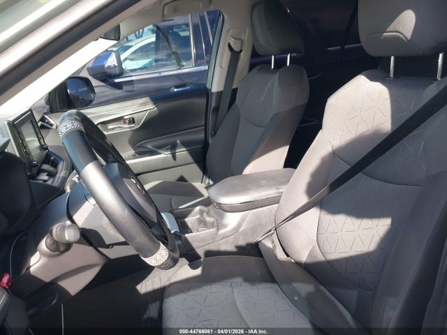 Продажа на аукционе авто 2021 Toyota Rav4 Xle, vin: 2T3W1RFV7MW111578, номер лота: 44766061