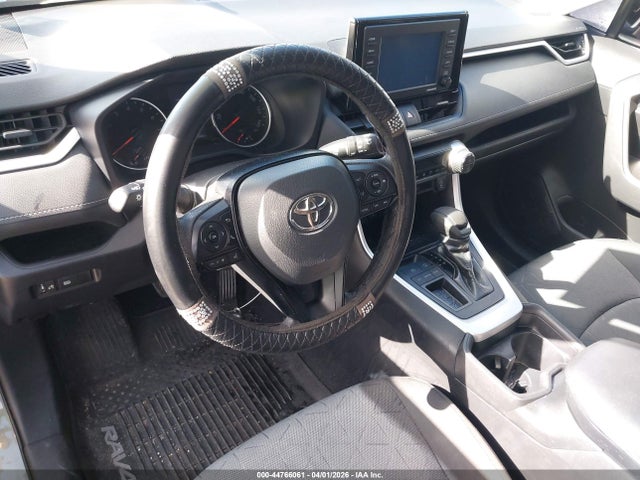 Продажа на аукционе авто 2021 Toyota Rav4 Xle, vin: 2T3W1RFV7MW111578, номер лота: 44766061
