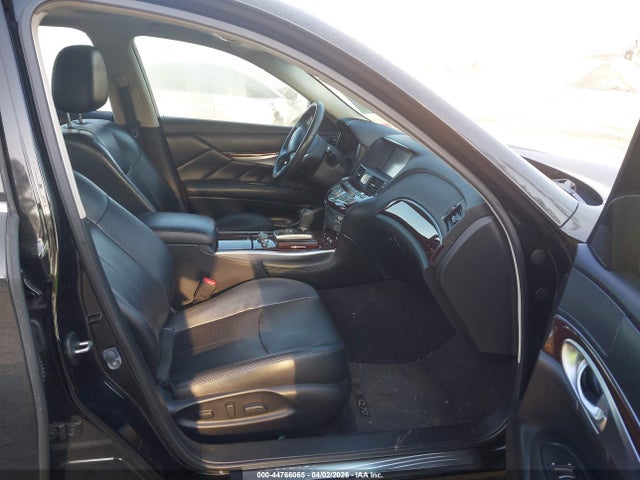 2015 Infiniti Q70 3.7 მანქანა იყიდება აუქციონზე, vin: JN1BY1AP2FM541851, აუქციონის ნომერი: 44766065