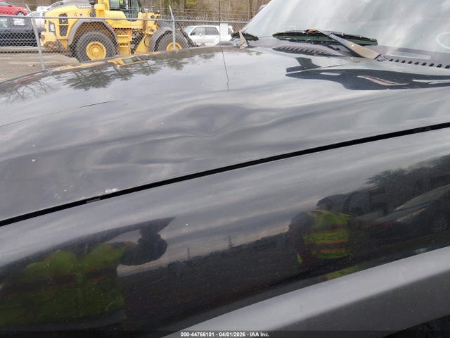 44766101 :رقم المزاد ، 1GTJK33152F226748 vin ، 2002 Gmc Sierra 3500 Sle مزاد بيع