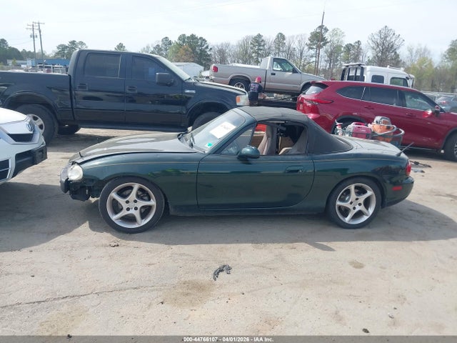 44766107 :رقم المزاد ، JM1NB353810218354 vin ، 2001 Mazda Mx-5 Miata Ls/special Edition مزاد بيع