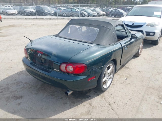 44766107 :رقم المزاد ، JM1NB353810218354 vin ، 2001 Mazda Mx-5 Miata Ls/special Edition مزاد بيع