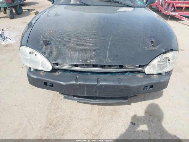 44766107 :رقم المزاد ، JM1NB353810218354 vin ، 2001 Mazda Mx-5 Miata Ls/special Edition مزاد بيع