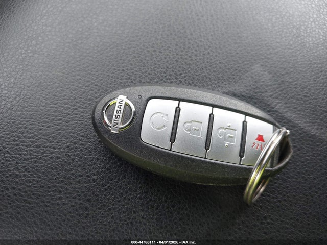 44766111 :رقم المزاد ، 5N1DR2MN5KC608067 vin ، 2019 Nissan Pathfinder Sv مزاد بيع