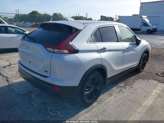 2022 MITSUBISHI ECLIPSE CROSS JA4ASVAA7NZ029088 Photo 3