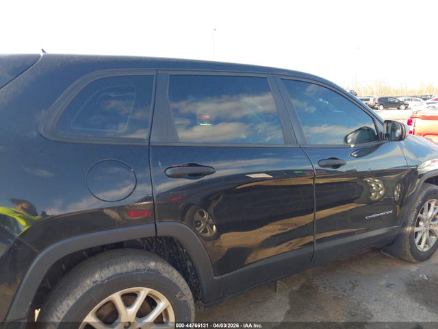 Продажа на аукционе авто 2015 Jeep Cherokee Sport, vin: 1C4PJMAB0FW558939, номер лота: 44766131