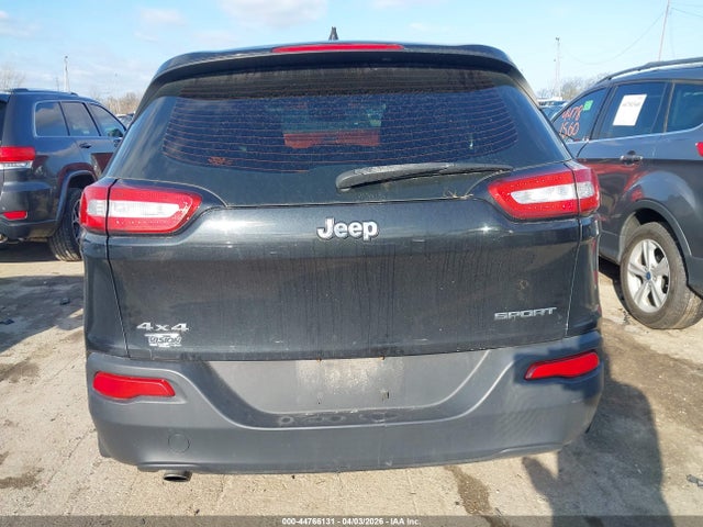 Продажа на аукционе авто 2015 Jeep Cherokee Sport, vin: 1C4PJMAB0FW558939, номер лота: 44766131