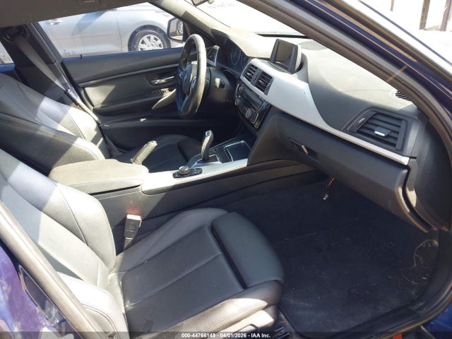 2016 BMW 320I WBA8A9C50GK616109 Photo 4
