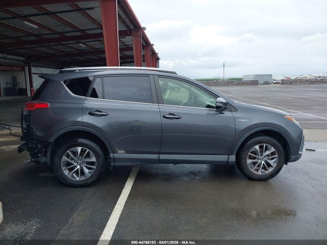 44766153 :رقم المزاد ، JTMRJREV7JD178513 vin ، 2018 Toyota Rav4 Hybrid Xle مزاد بيع