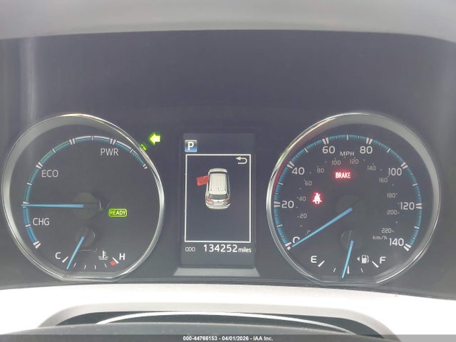 44766153 :رقم المزاد ، JTMRJREV7JD178513 vin ، 2018 Toyota Rav4 Hybrid Xle مزاد بيع