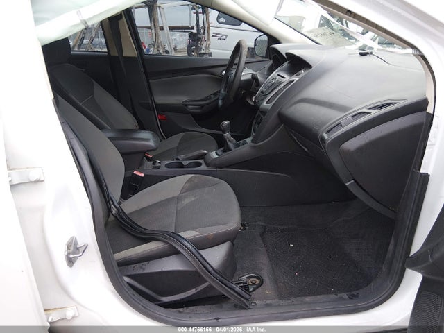 2013 Ford Focus Se მანქანა იყიდება აუქციონზე, vin: 1FADP3F26DL123397, აუქციონის ნომერი: 44766156