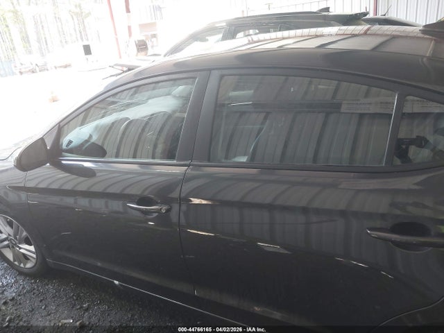 44766165 :رقم المزاد ، 5NPD84LF8LH631832 vin ، 2020 Hyundai Elantra Sel مزاد بيع