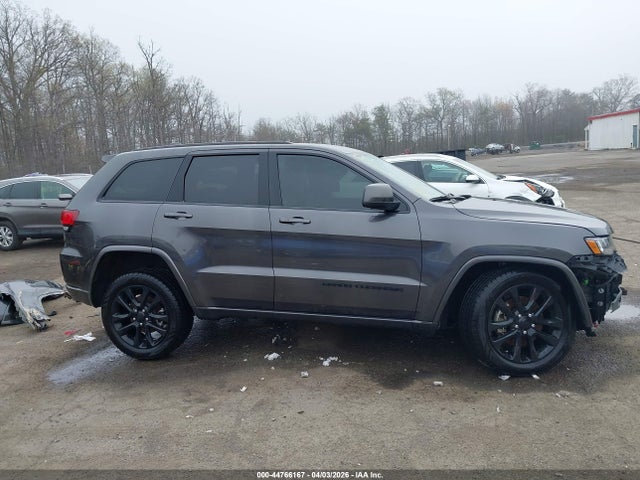 2021 Jeep Grand Cherokee Laredo X 4x4 მანქანა იყიდება აუქციონზე, vin: 1C4RJFAG2MC810298, აუქციონის ნომერი: 44766167