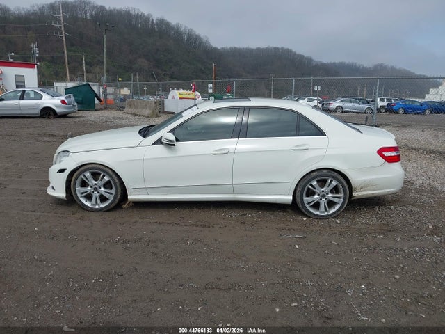44766183 :رقم المزاد ، WDDHF8HB4BA430932 vin ، 2011 Mercedes-benz E 350 4matic مزاد بيع