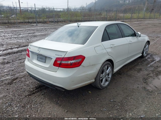 44766183 :رقم المزاد ، WDDHF8HB4BA430932 vin ، 2011 Mercedes-benz E 350 4matic مزاد بيع