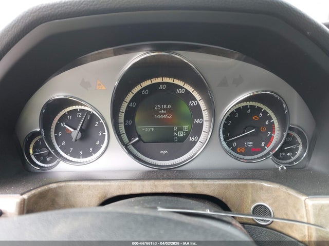 44766183 :رقم المزاد ، WDDHF8HB4BA430932 vin ، 2011 Mercedes-benz E 350 4matic مزاد بيع