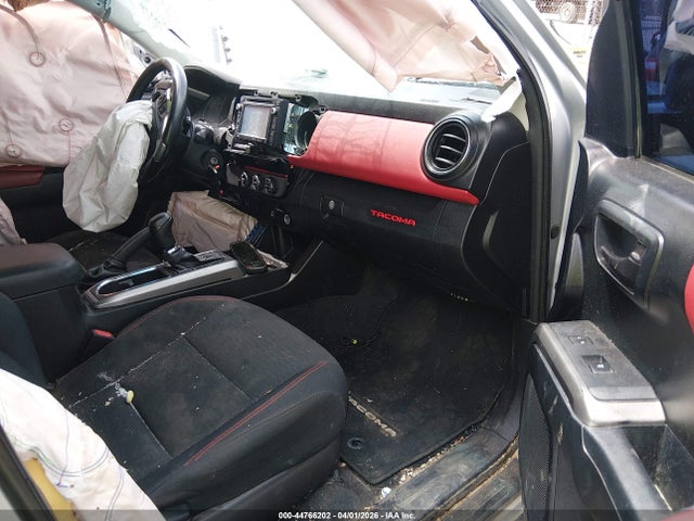5TFAZ5CNXGX012978 Toyota Tacoma Sr5 V6