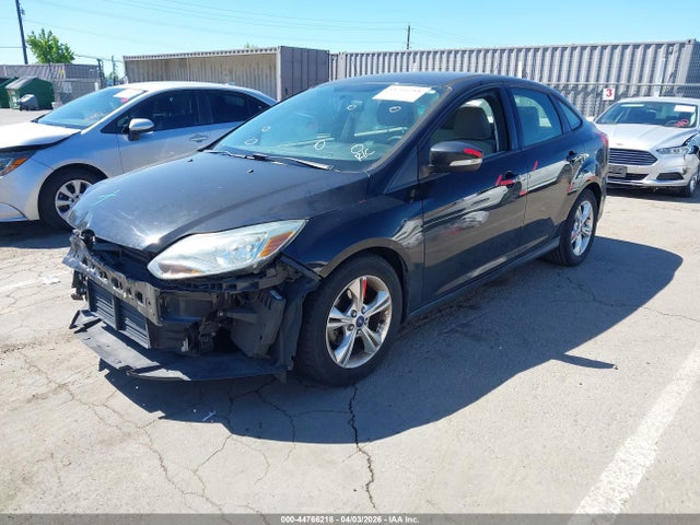 Ford FOCUS SE 2014 1FADP3F22EL102838 Image 2