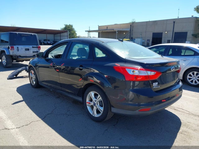 Ford FOCUS SE 2014 1FADP3F22EL102838 Image 3
